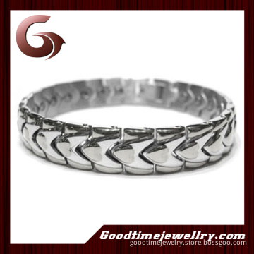Beautiful Stainless Steel Bracelet (GSB-003)